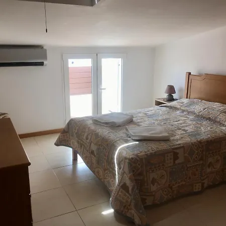 Apartamento A 800 Metros Da Praia Da Rocha Portimão